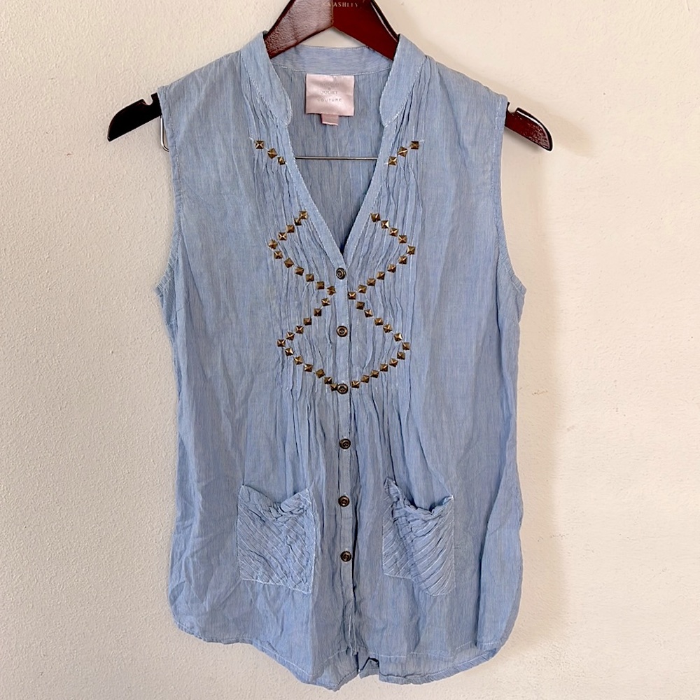 Romeo & Juliet Couture Muscle Shirt Blouse Size Large Designer